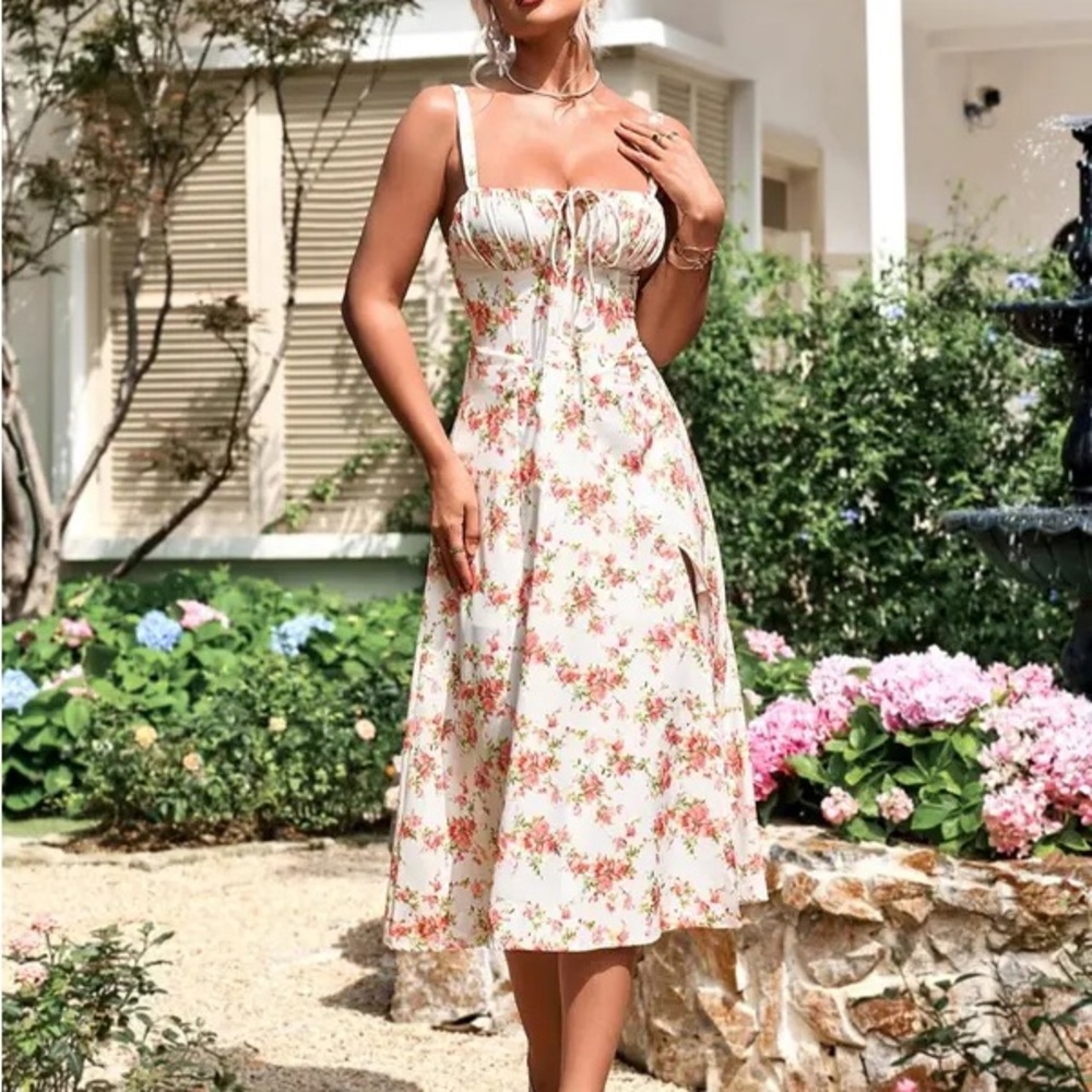 Elegant Floral Midi Dress